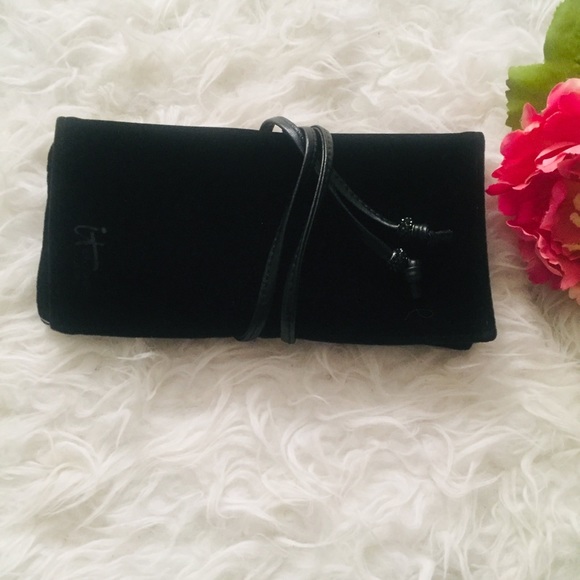 NWOT Ulta Makeup Brush Organizer. - Picture 6 of 6